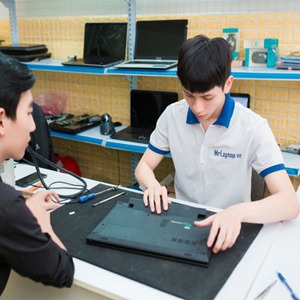anh-cua-hang-laptop